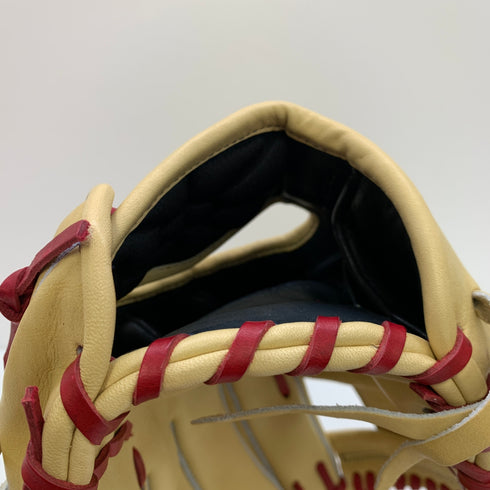 ウィルソン Wilson ウィルソンベア 硬式 大人 一般 内野手用 グローブ グラブ 右投げ WBW102314 タグ付き グローブ袋付き 野球 7138