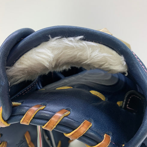 ミズノ MIZUNO グローバルエリート 軟式 大人 一般 内野手用 グローブ グラブ 右投げ 1AJGR23303 中古品 野球 6449