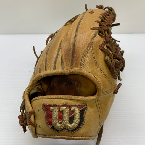 ウィルソン Wilson ウィルソンスタッフ Wilson Staff 硬式 大人 一般 外野手用 グローブ グラブ 右投げ 中古品 グローブ袋付き 野球 9407