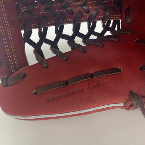 ウィルソン Wilson ウィルソンスタッフ 硬式 大人 一般 外野手用 グローブ グラブ 右投げ WBW101077 タグ付き グローブ袋付き 野球 7326