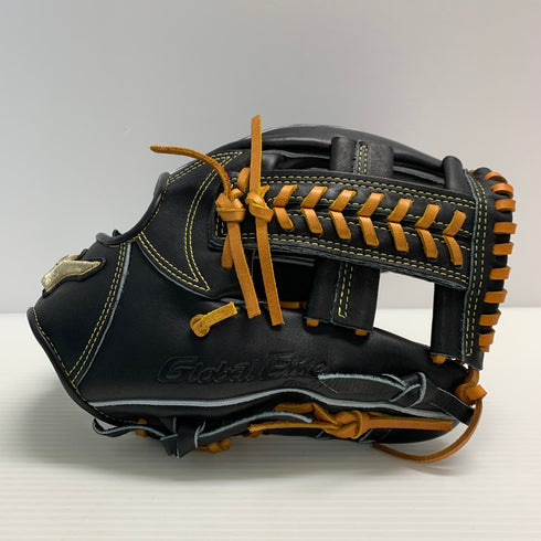 ミズノ MIZUNO グローバルエリート 硬式 大人 一般 内野手用 グローブ グラブ 右投げ オーダー 中古品 野球 6324