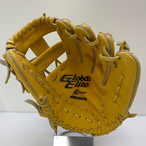 ミズノ MIZUNO グローバルエリート 軟式 大人 一般 内野手用 グローブ グラブ 右投げ 中古品 野球 6292