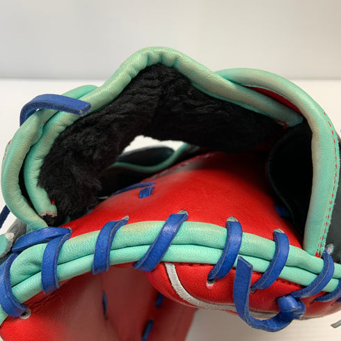 ウィルソン Wilson ベア 軟式 大人 一般 キャッチャーミット 捕手 グローブ グラブ 右投げ 中古品 グローブ袋付き 野球 8631