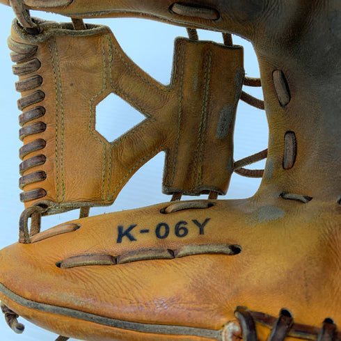 ハタケヤマ HATAKEYAMA 硬式 大人 一般 内野手用 グローブ グラブ 右投げ K-06Y 中古品 野球 7916