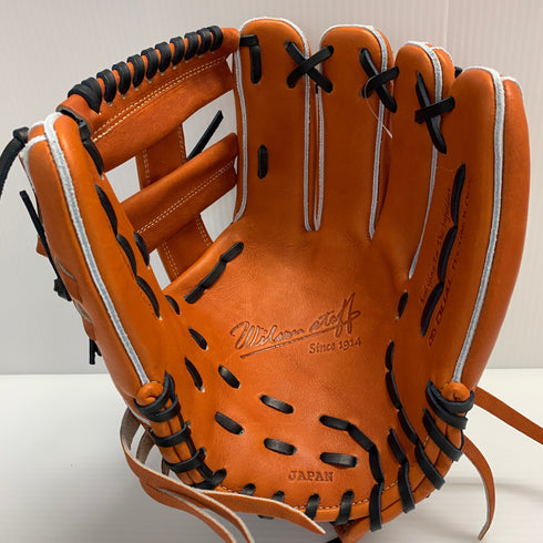 ウィルソン Wilson ウィルソンスタッフ 硬式 大人 一般 内野手用 グローブ グラブ 右投げ WBW102895 タグ付き グローブ袋付き 野球 8298