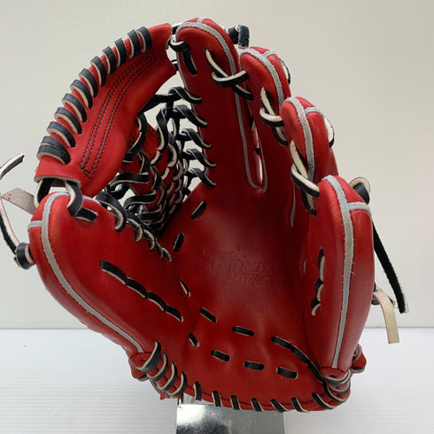 和牛JB WAGYU JB 硬式 大人 一般 外野手用 グローブ グラブ 右投げ JB-009 中古品 箱・グローブ袋付き 野球 7935