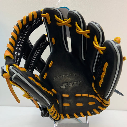 エスエスケイ SSK プロエッジ 硬式 大人 一般 内野手用 グローブ グラブ 右投げ PKB761 タグ付き 野球 6853