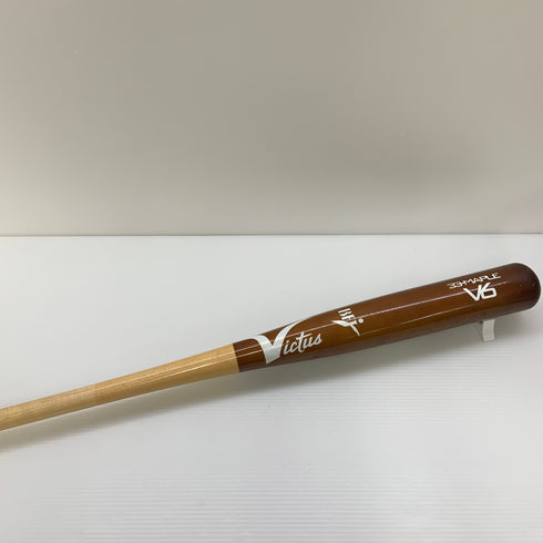 ビクタス Victus V6 硬式 大人 一般 木製バット(BFJマーク) 33-MAPLE V6 中古 野球 7917